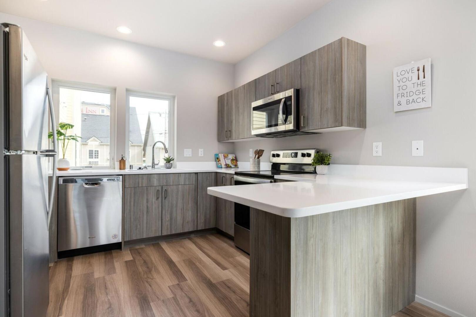 Brand New Fully Updated Condo 918 In Anacortes Eksteriør bilde