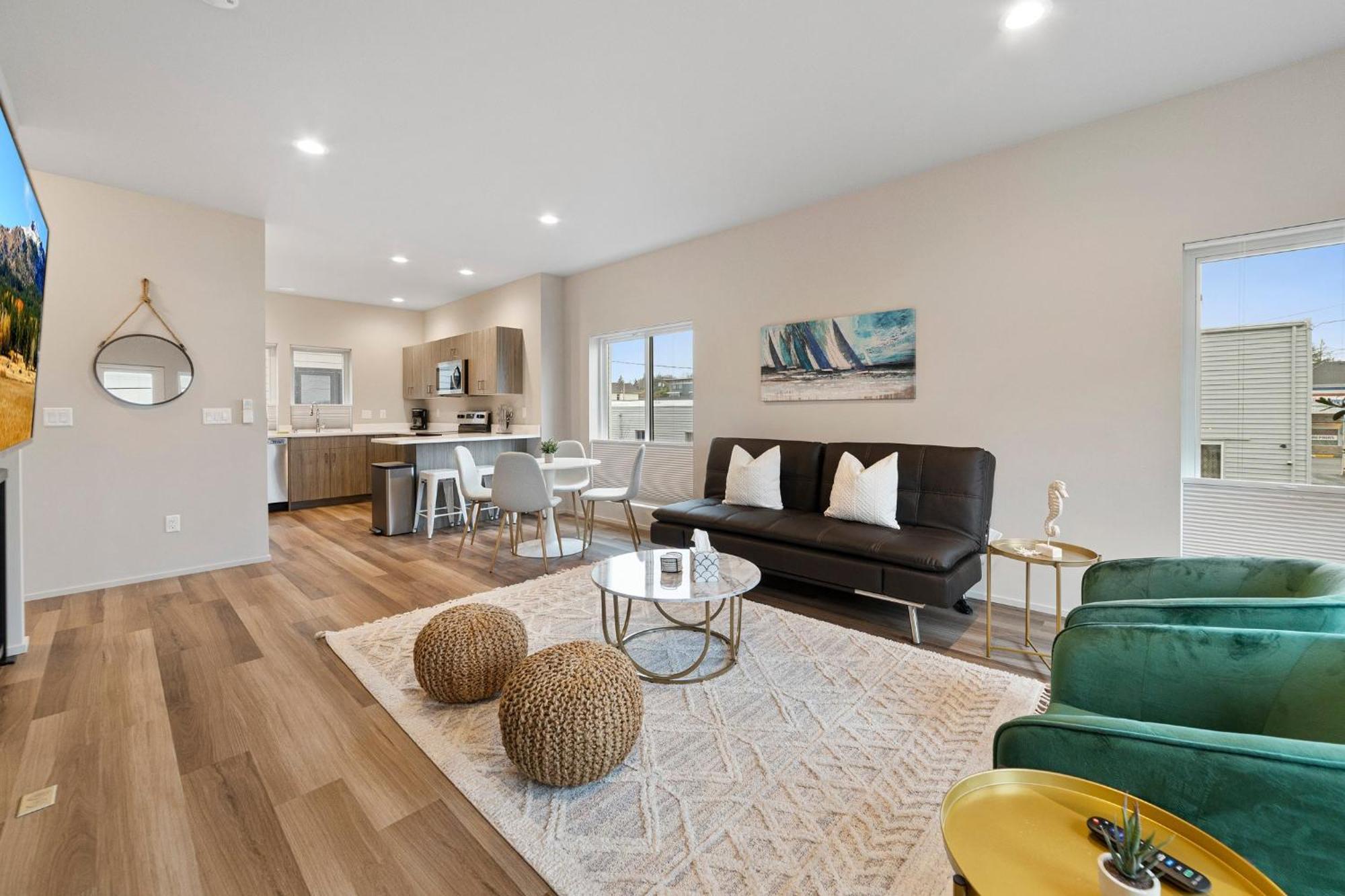 Brand New Fully Updated Condo 918 In Anacortes Eksteriør bilde